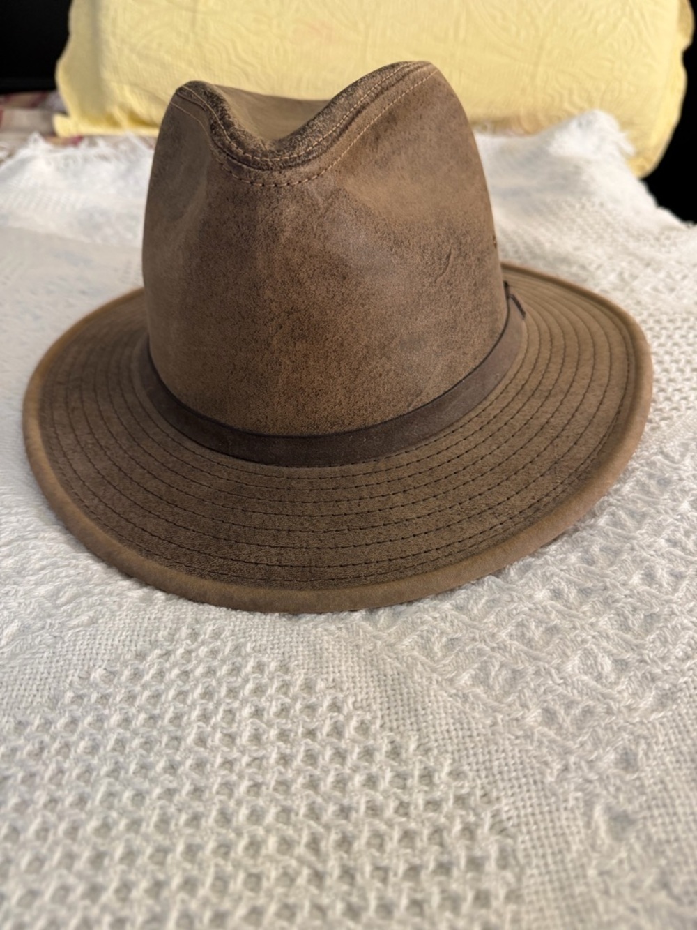 Brown Suede-Look Fedora Hat